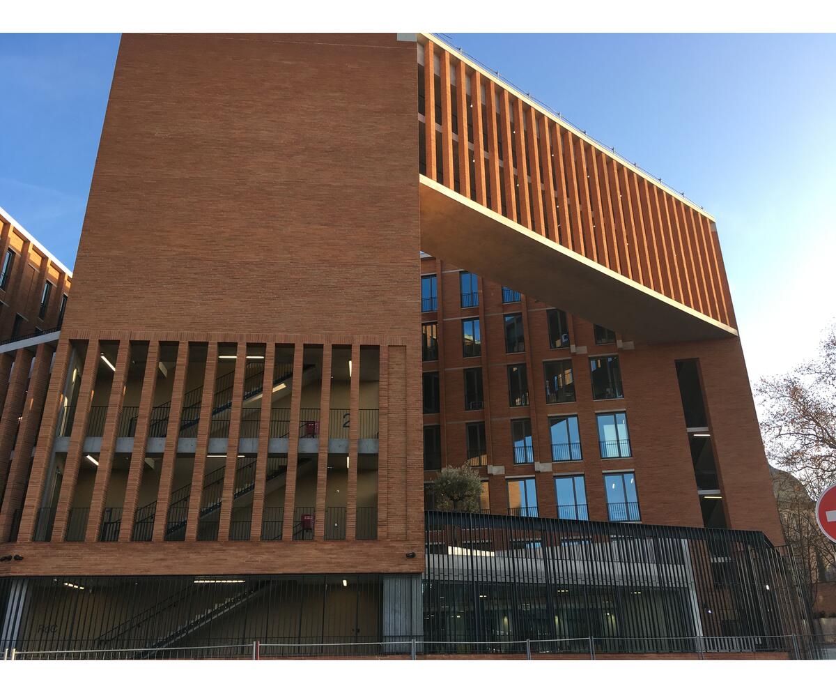 Toulouse School of Economics